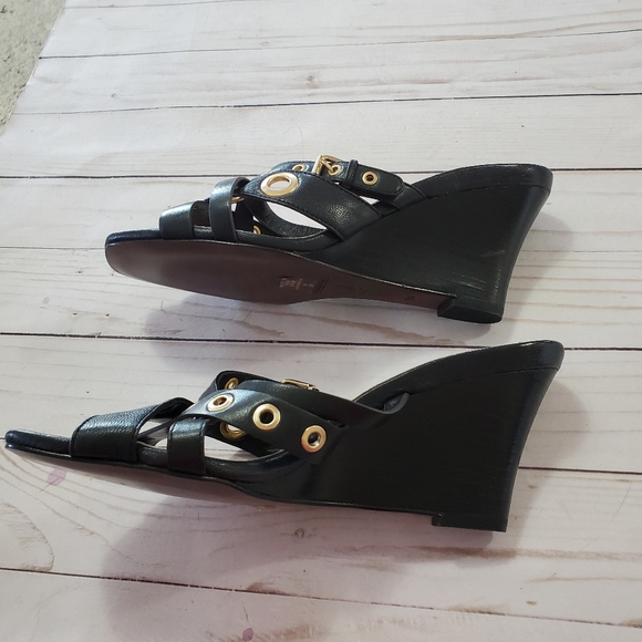 Cole Haan Women's Air Whitney Black and Gold Slide Wedge Sandal Shoes Size 7 - Picture 11 of 14